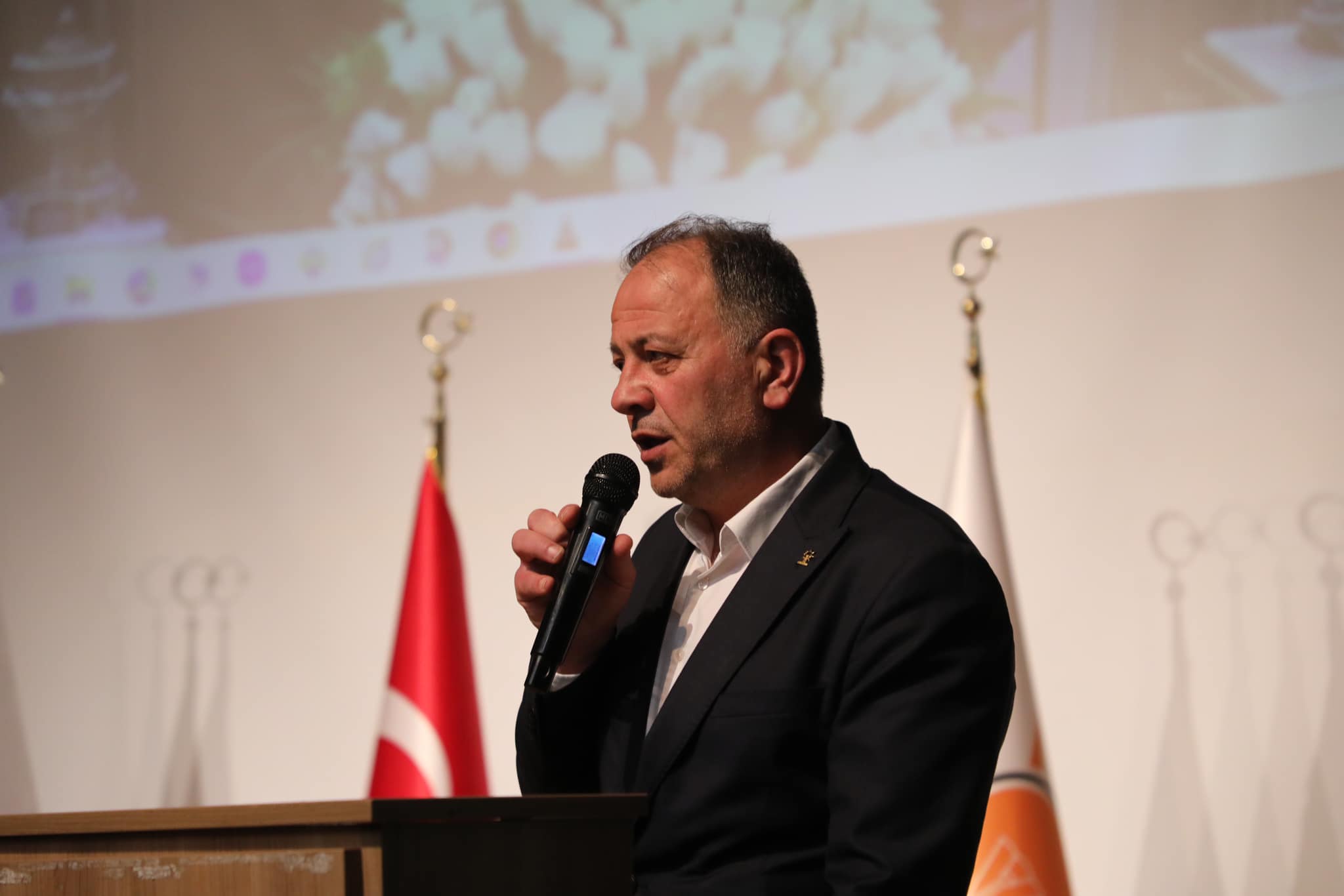 Akyazılı Gençlerin Konuğu Oldular 8