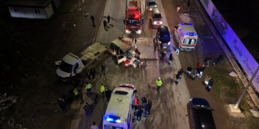 zincirleme-trafik-kazasi-7-yarali-var-JD7qApUU.jpg