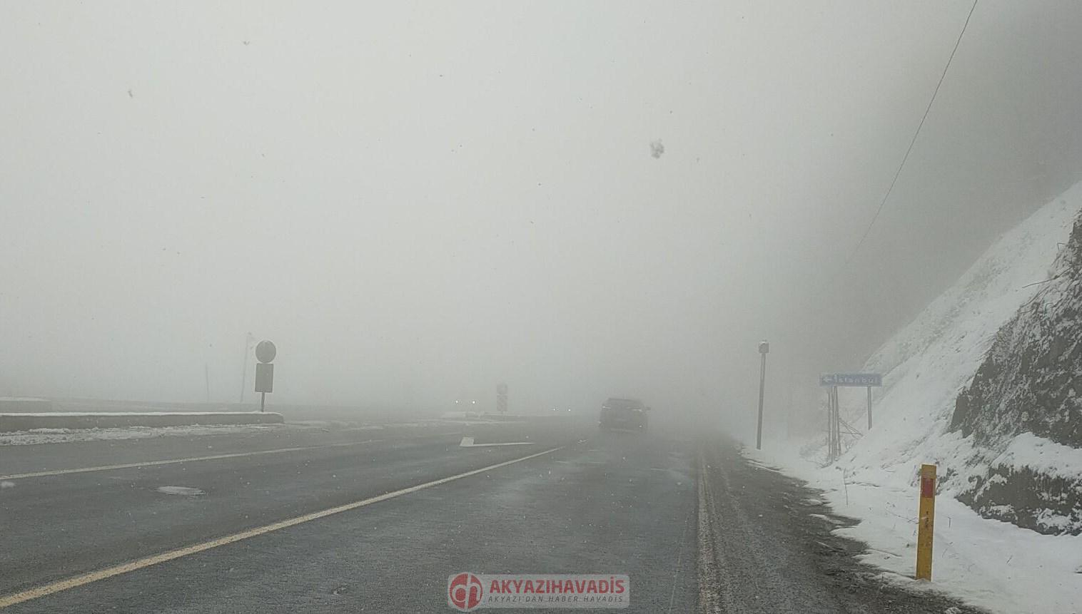 bolu-daginda-ulasima-kar-ve-sis-engeli-RkjgbJWF.jpg