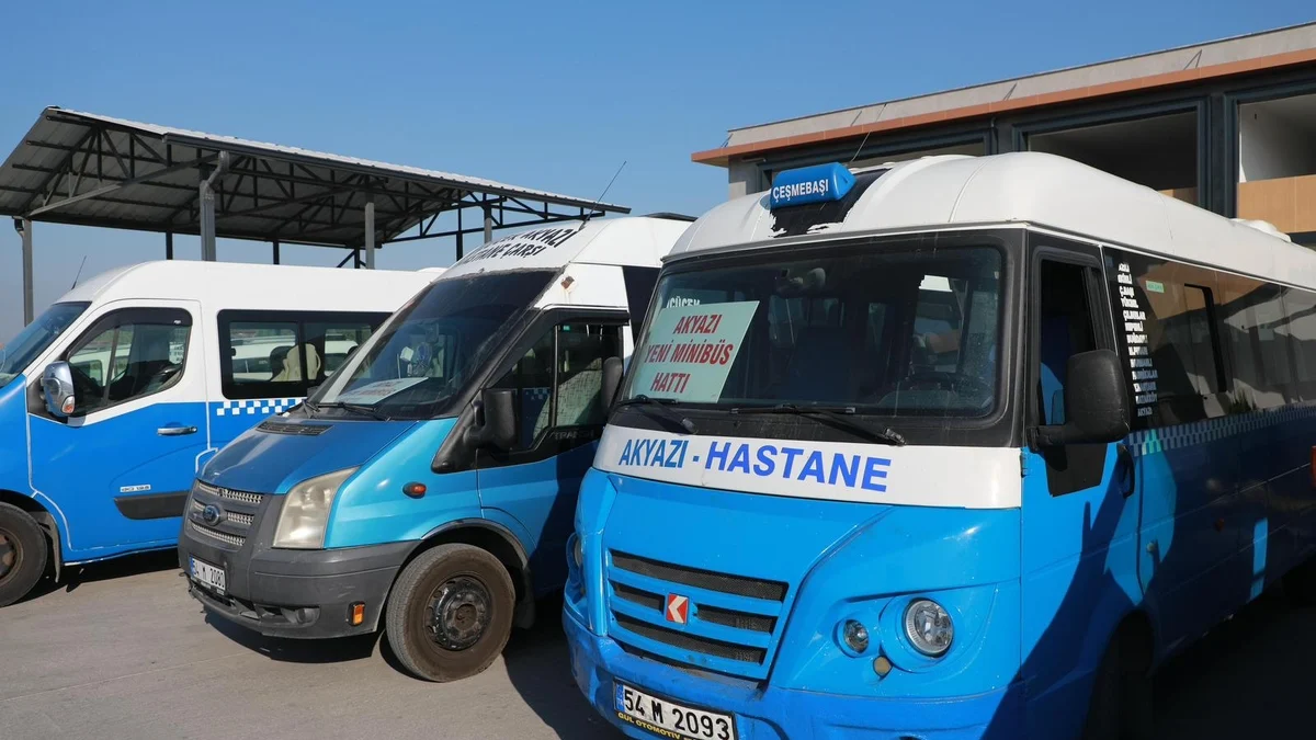 akyazida-yeni-minibus-hatti-seferlerine-basladi_60743_2025_09_01_14_43_00